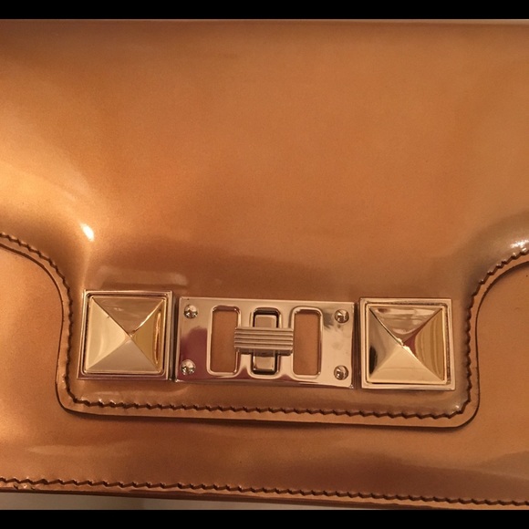 SOLD - Picture 4 of 8